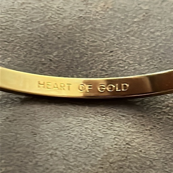Kate Spade Heart of Gold bangle bracelet - Picture 4 of 7